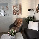 Det Lille Huset I Slipveien *