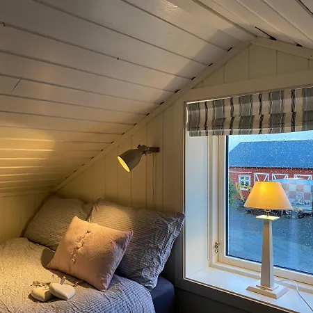 Det Lille Huset I Slipveien * Bud