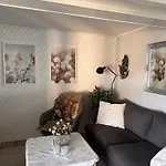 Det Lille Huset I Slipveien *