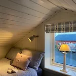 Det Lille Huset I Slipveien * Bud